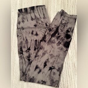 Lululemon Align Pant II 25" *Game Day
Game Day Dark Chrome Black Multi